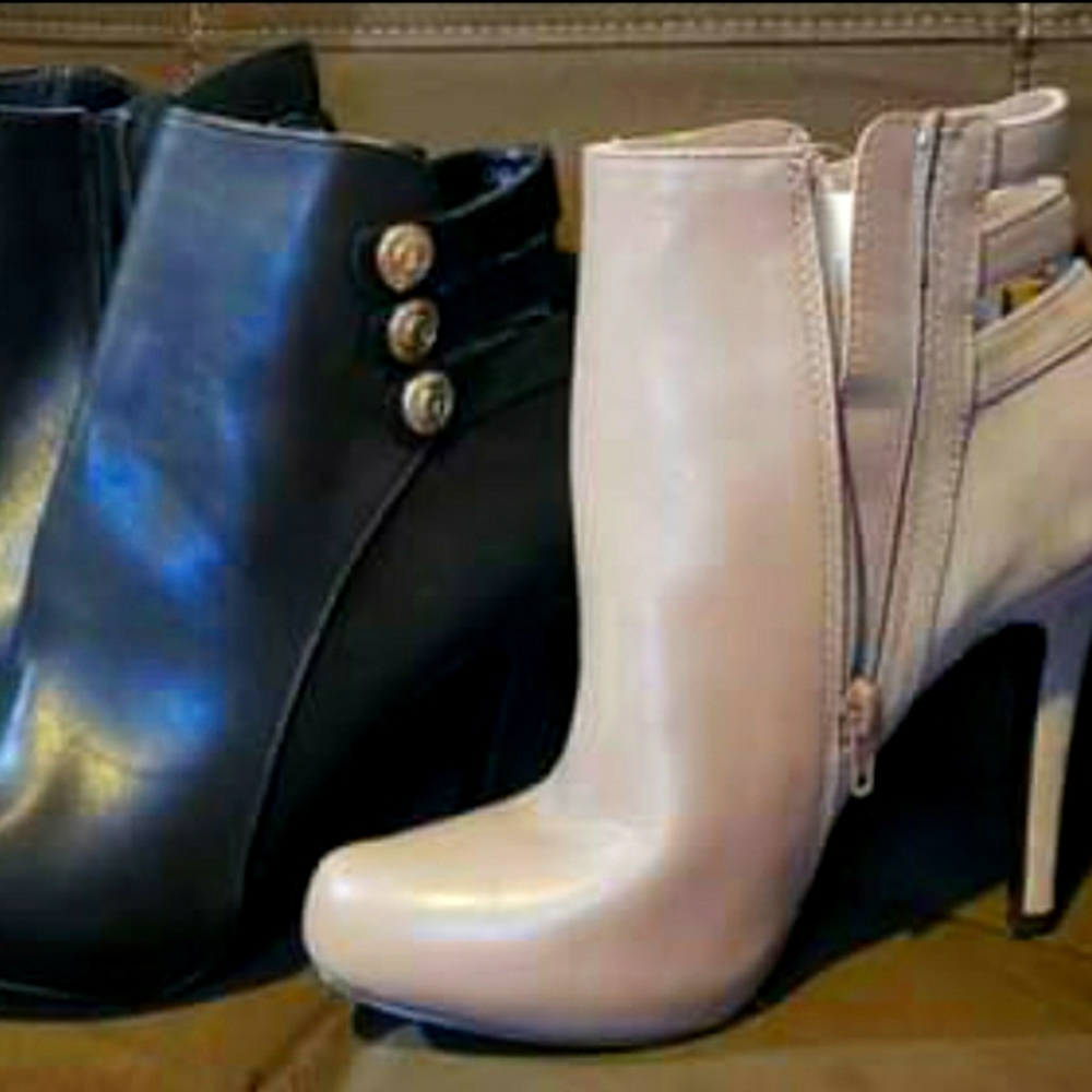 Guess size 7 Booties
